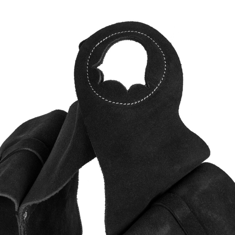 Lakota Voortas Suede Black